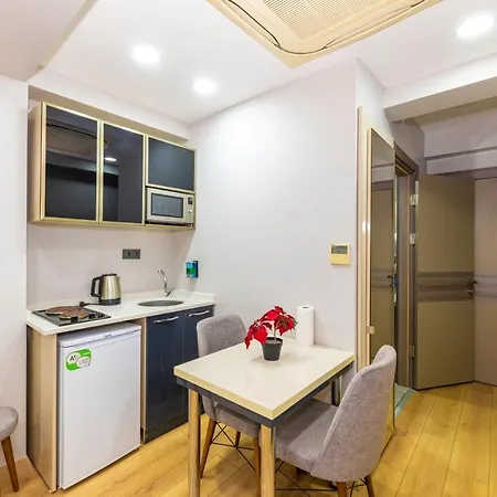 Butterfly House Aparthotel