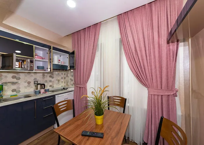 Butterfly House 아파트호텔 3*